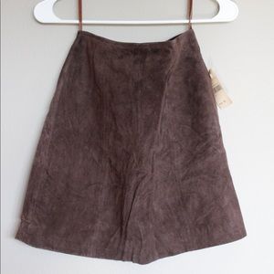 Velvet skirt